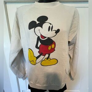 Vintage 80’s Authentic Disney Sweatshirt!